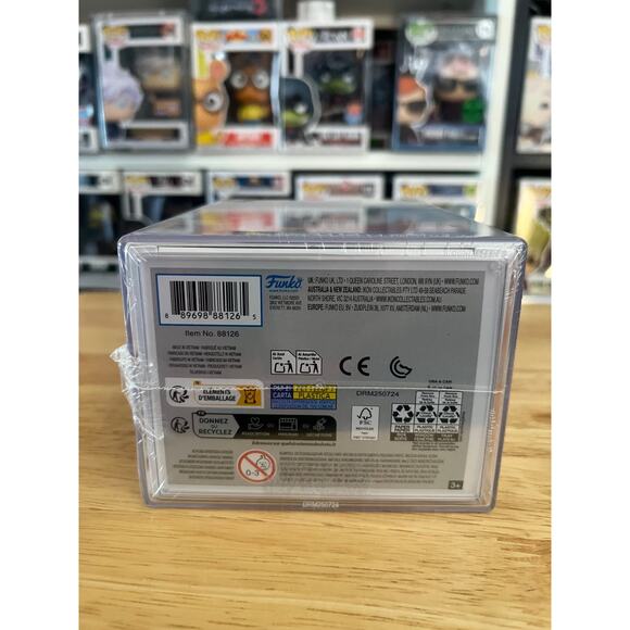 NEW IN HAND 5000 PIECE LIMITED Pingu Bath Towel Funko Pop #2055 Animation NYCC - Picture 6 of 6